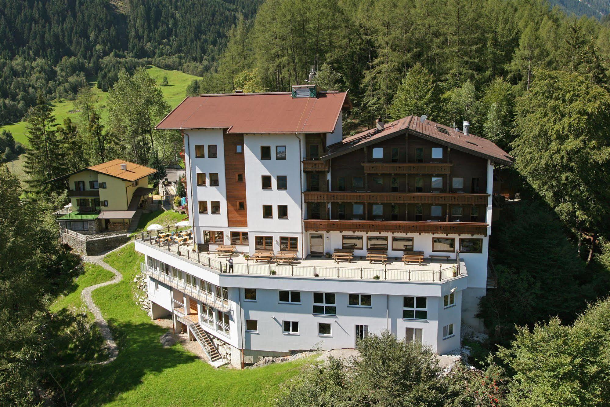 Die Aussicht Finkenberg Esterno foto